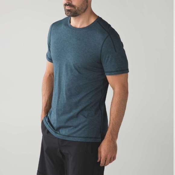 lululemon athletica Other - Like New Lululemon Men's Catalyst Short Sleeve